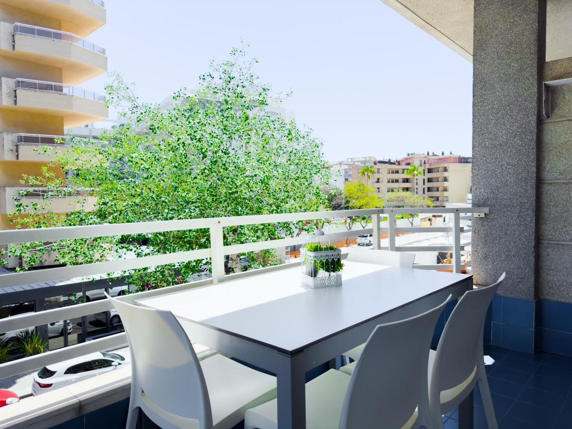 Apartment Rentalmar Zahara Family *